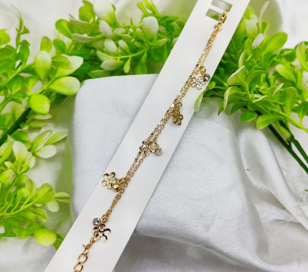 Imported Elegant Adjustable Charm Bracelet – Imported Elegance | Best Quality Artificial Bracelet For Girls & Women | For Every Occasion – Random Design